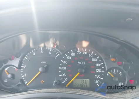 2004 Ford Focus Zts из США, поврежденный, VIN 1FAFP38Z64W132960